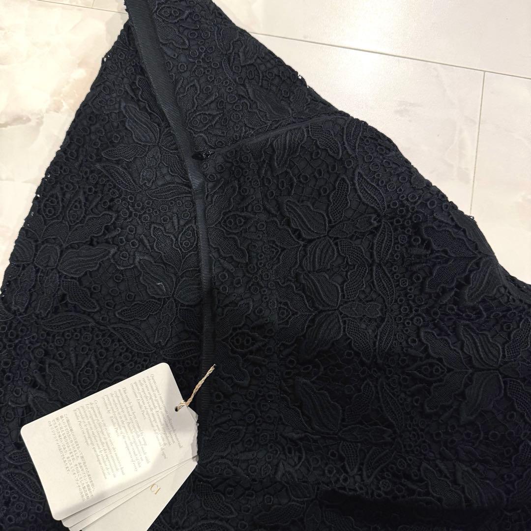 【新品未使用】EMILIO PUCCI レース スカート　黒 ひざ丈