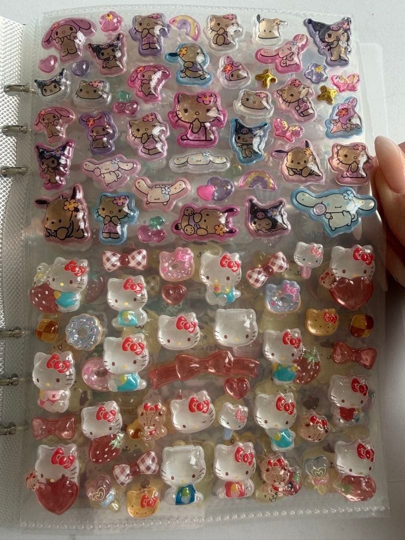 シール帳　正規品　新品　ボンボンドロップ　ラブブ　エスターバニーパワパフサンリオ