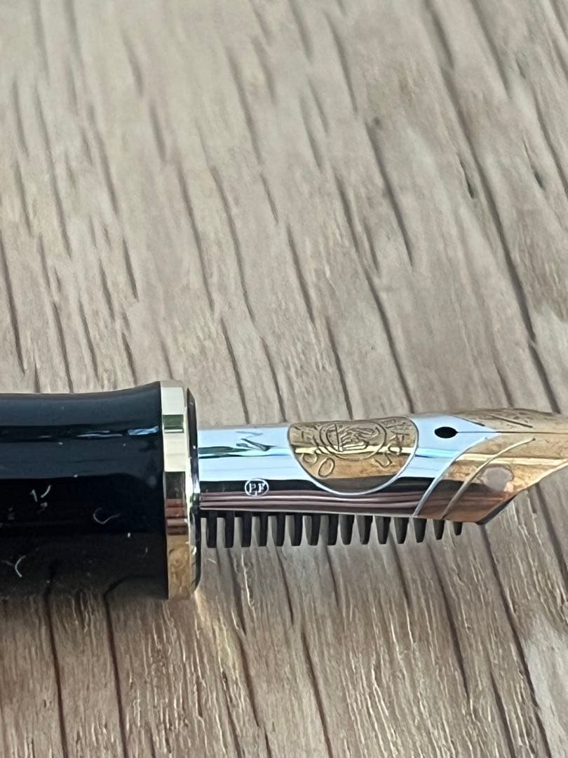 ペリカン　スーベレーン　M600 (P.Fニブ)