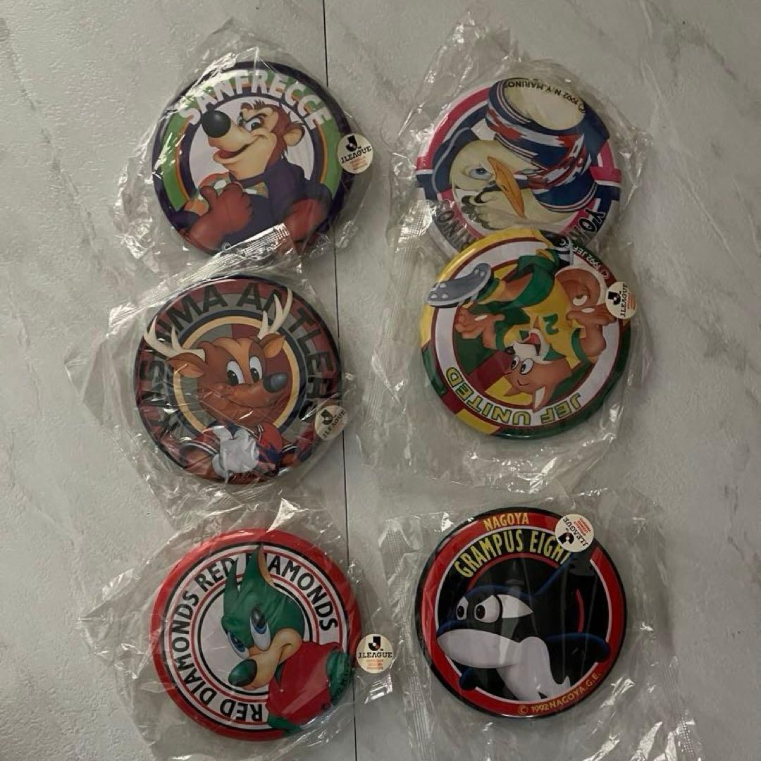 Jリーグチップスの缶バッジ 6個セット - メルカリ
