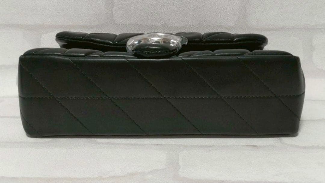 COACH コーチ cp150 タビー ショルダー26 黒　Cマークシルバー色