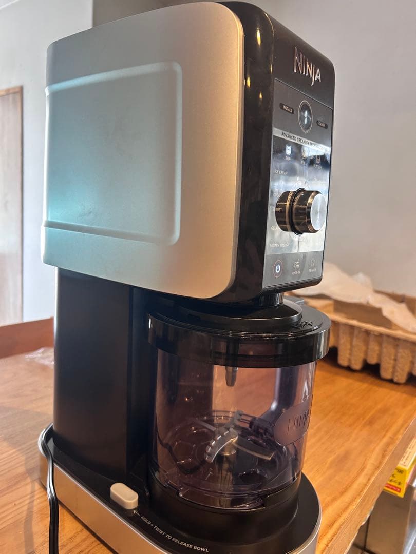 ジャンク品中古NinjaCreamiDeluxe アイスクリームメーカーニンジャ