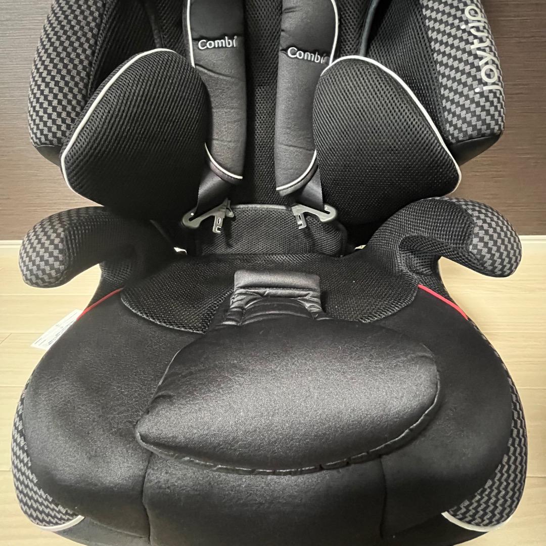 美品　CONBI Joy trip ブラック　ジュニアシート　チャイルドシート
