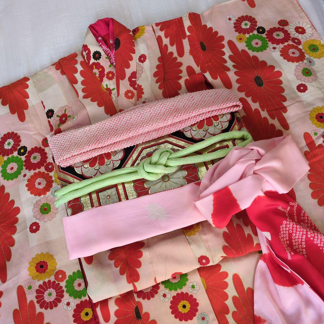 七五三７歳アンティーク着物と丸帯、帯揚げ帯締めしごき（長襦袢付き）