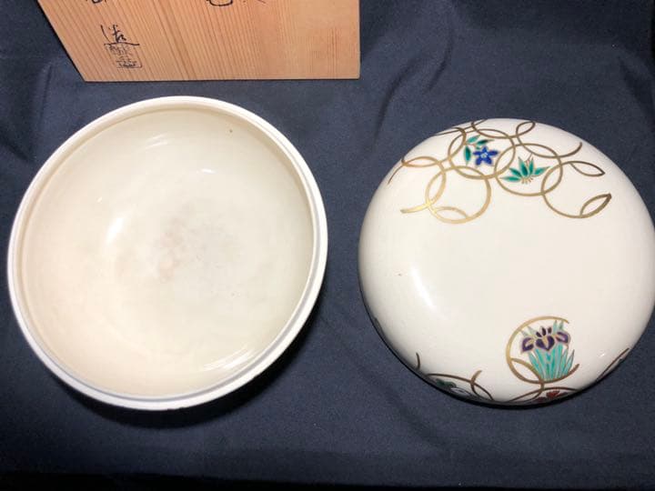 【茶道具】鳴滝窯城岳造 絵七宝茶花紋食篭 菓子器103