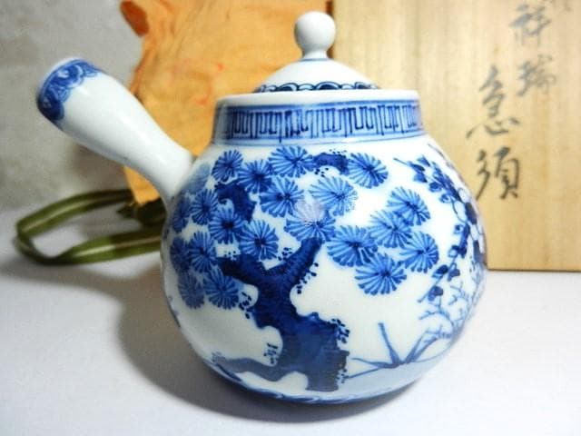 京焼の名工十七代「雲林院　寶山（昌平　寶山）」作　祥瑞急須