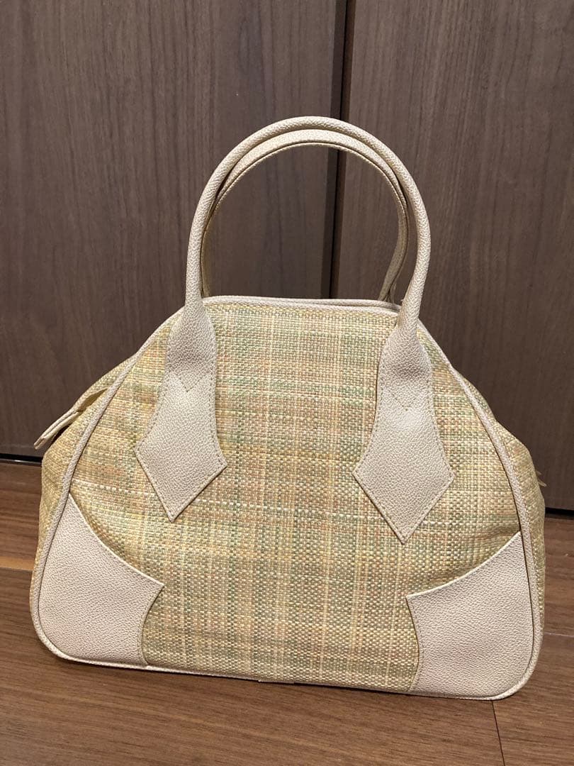 Vivienne Westwood ハンドバッグ　ヤスミン