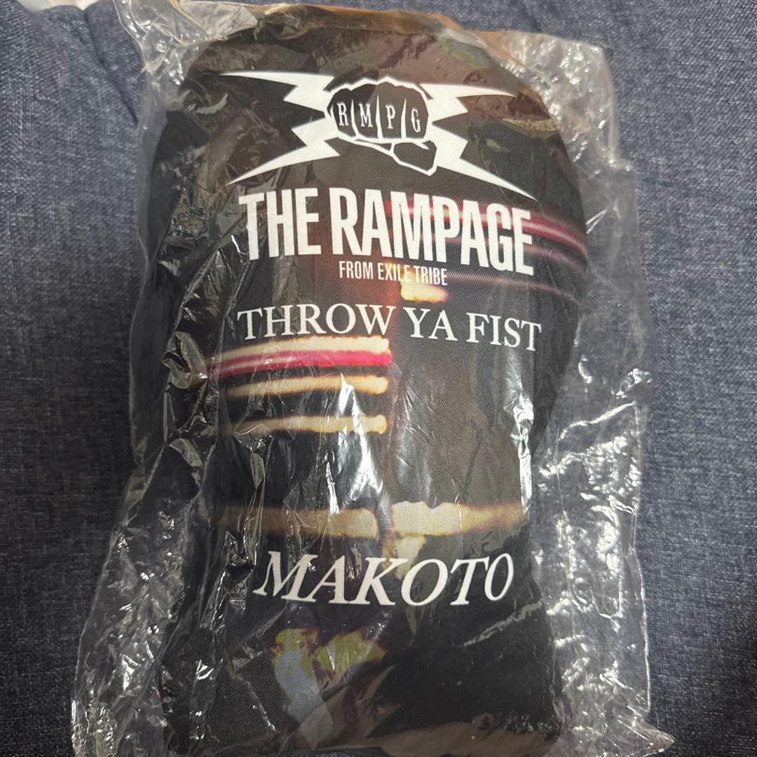 長谷川慎 白衣装 クッション - メルカリ