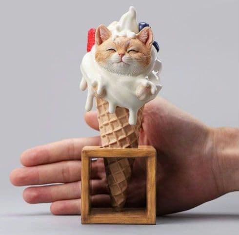 キティ コーンJXKスタジオ リアルねこソフトクリームフィギュア♡在庫２個のみ①