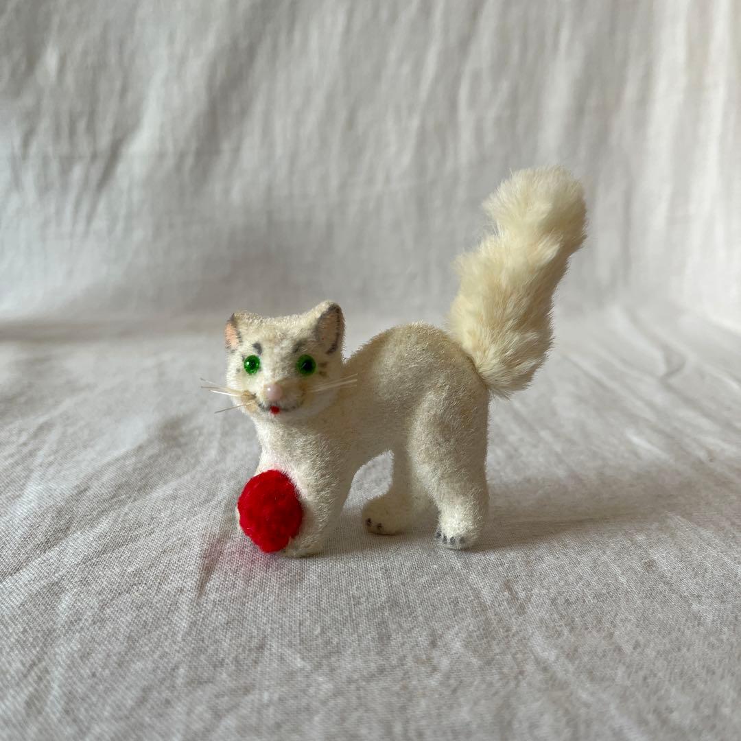 アンティーク 白猫 Kunstlerschutz社 ワグナー 西ドイツ