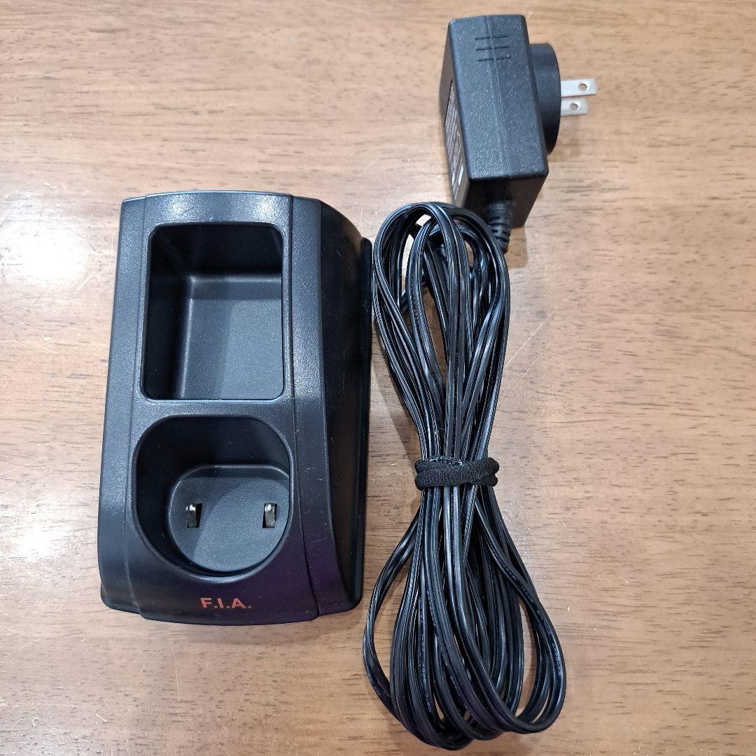 FIAスピードバリカンL2の充電器(コンセント、土台) - メルカリ