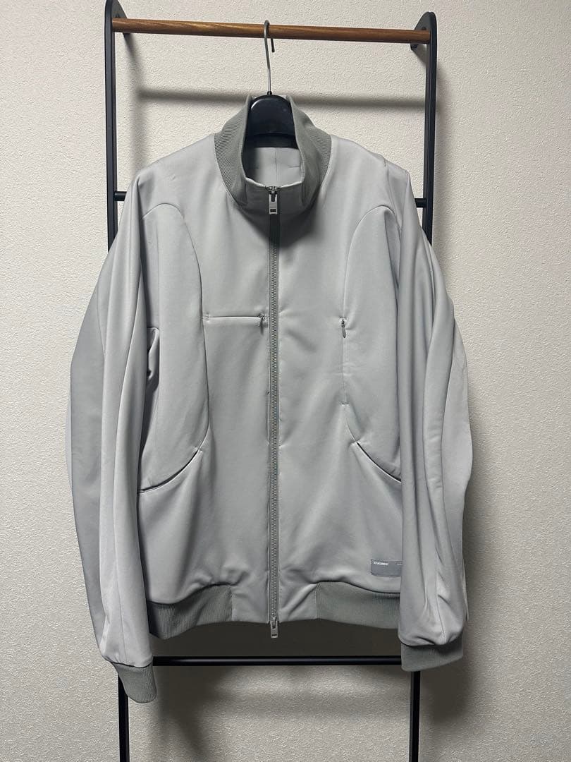 ATTACHMENT TECHNICALTRACKJACKET サイズ3