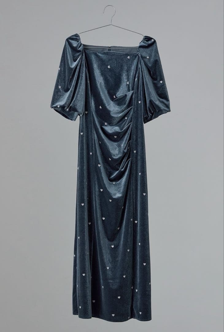 最終値下げ　[一度のみ着用］ベロアドレス　パーティー・オケージョン　ブルー