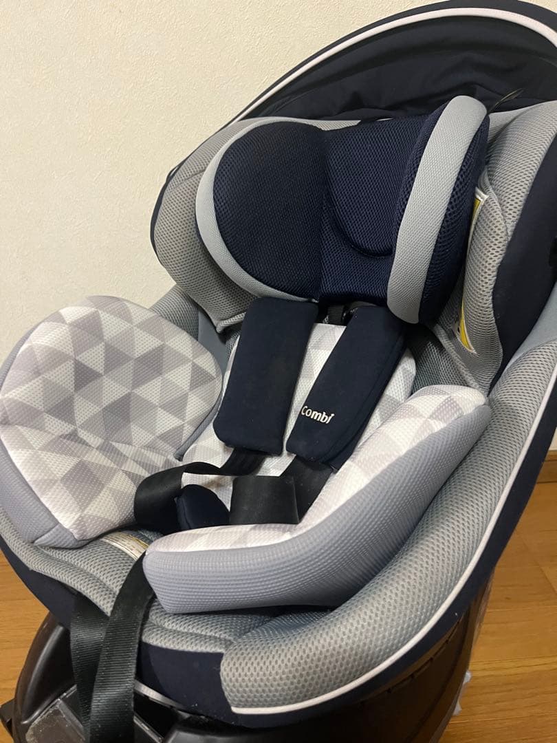 良品 コンビ クルムーヴ スマート ISOFIX エッグショック JN-570