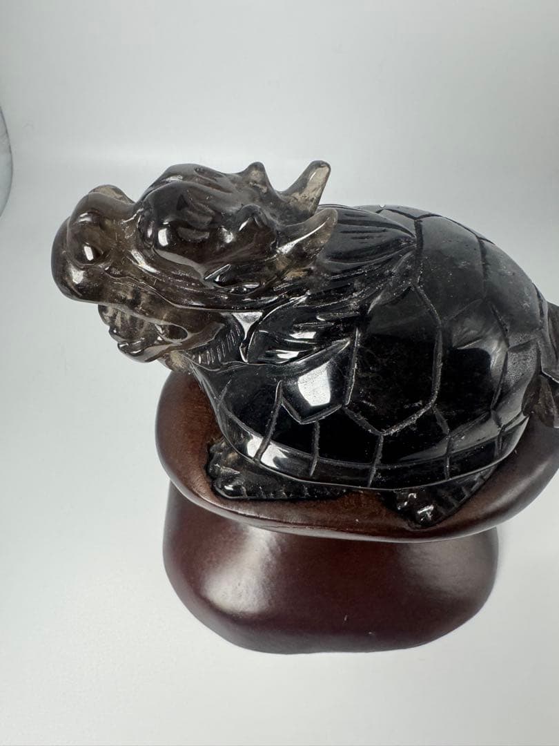 モリオン龍亀 天然石 置物 台座付き