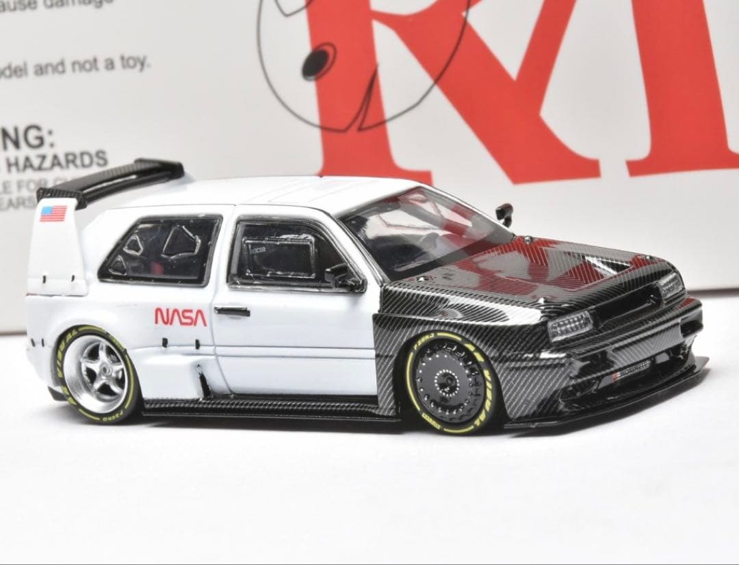 Rhino Models 1/64 VW ゴルフ MK3 NASA