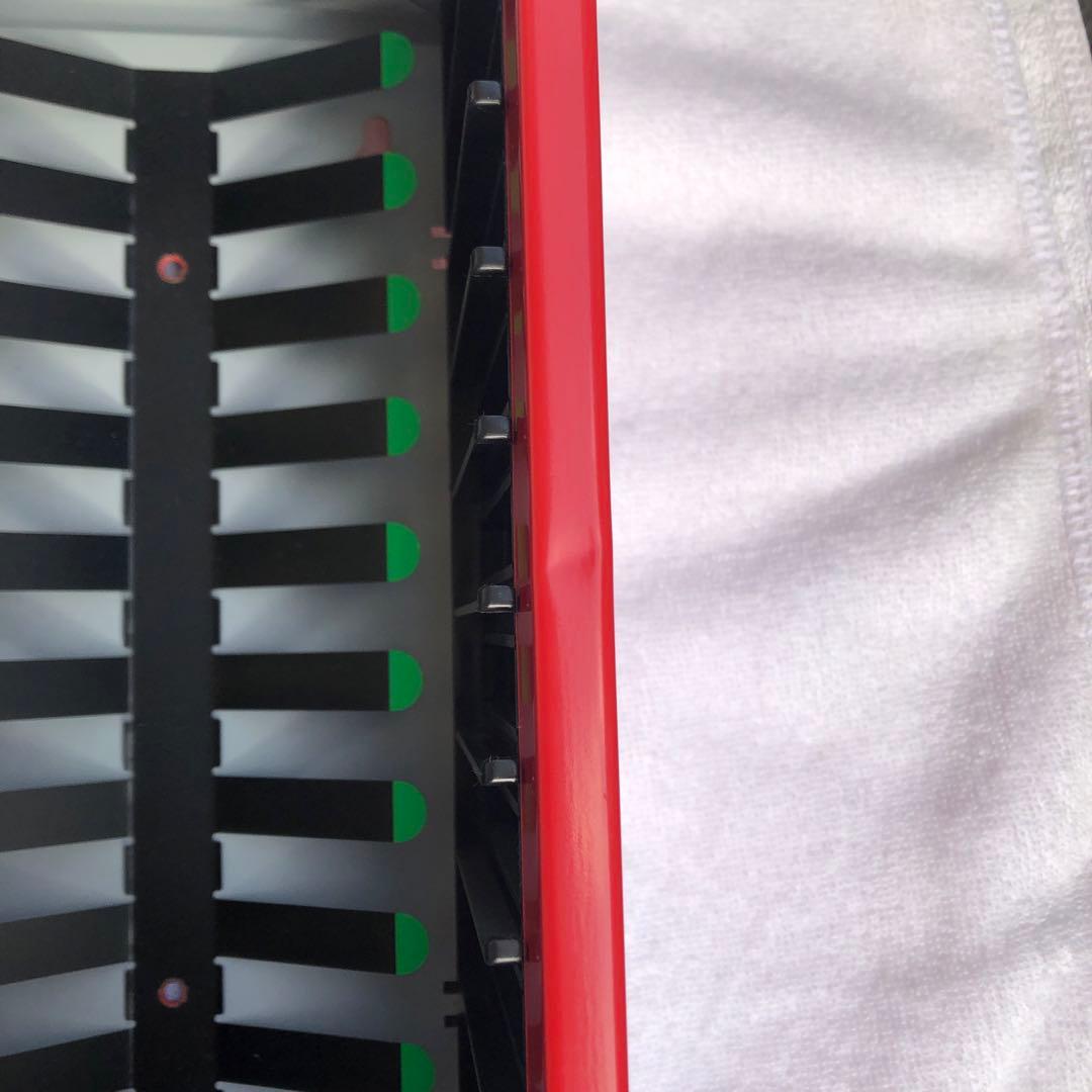 カセットテープ収納ラック Cassette City(カセットシティ) レッド