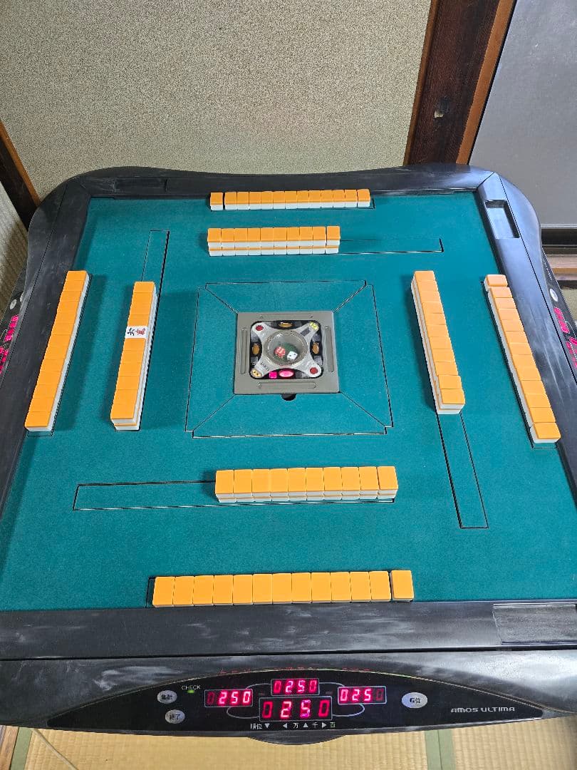 トムヤムクン　アモス　アルティマ　全自動卓麻雀卓　.3/1配達します。