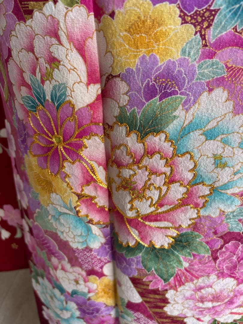 《特別最終価格❣️①•８／末迄》⭐️華やかで可愛い振袖フルセット　正絹　成人式