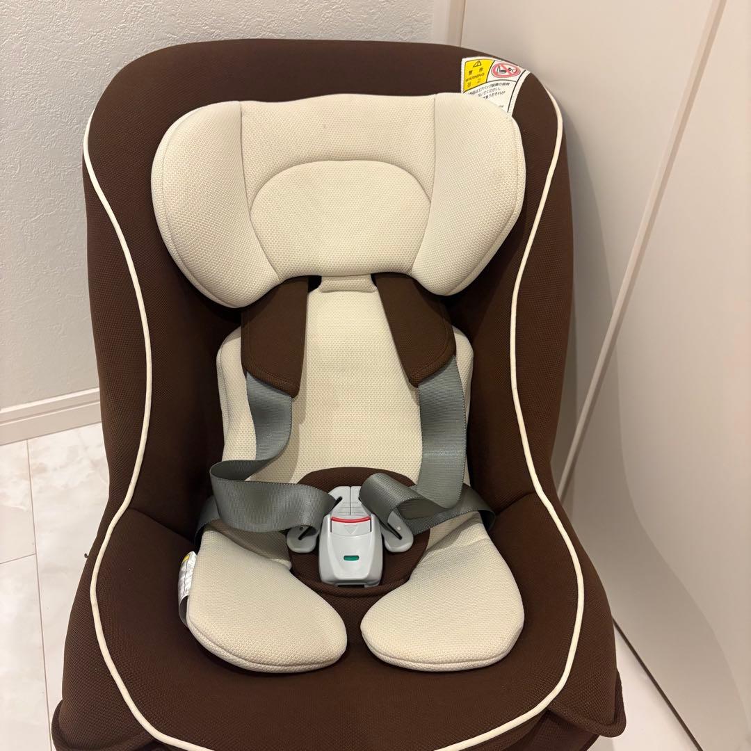 コンビ 軽量&簡単取付 チャイルドシート コッコロ シリーズ ポッソ EC