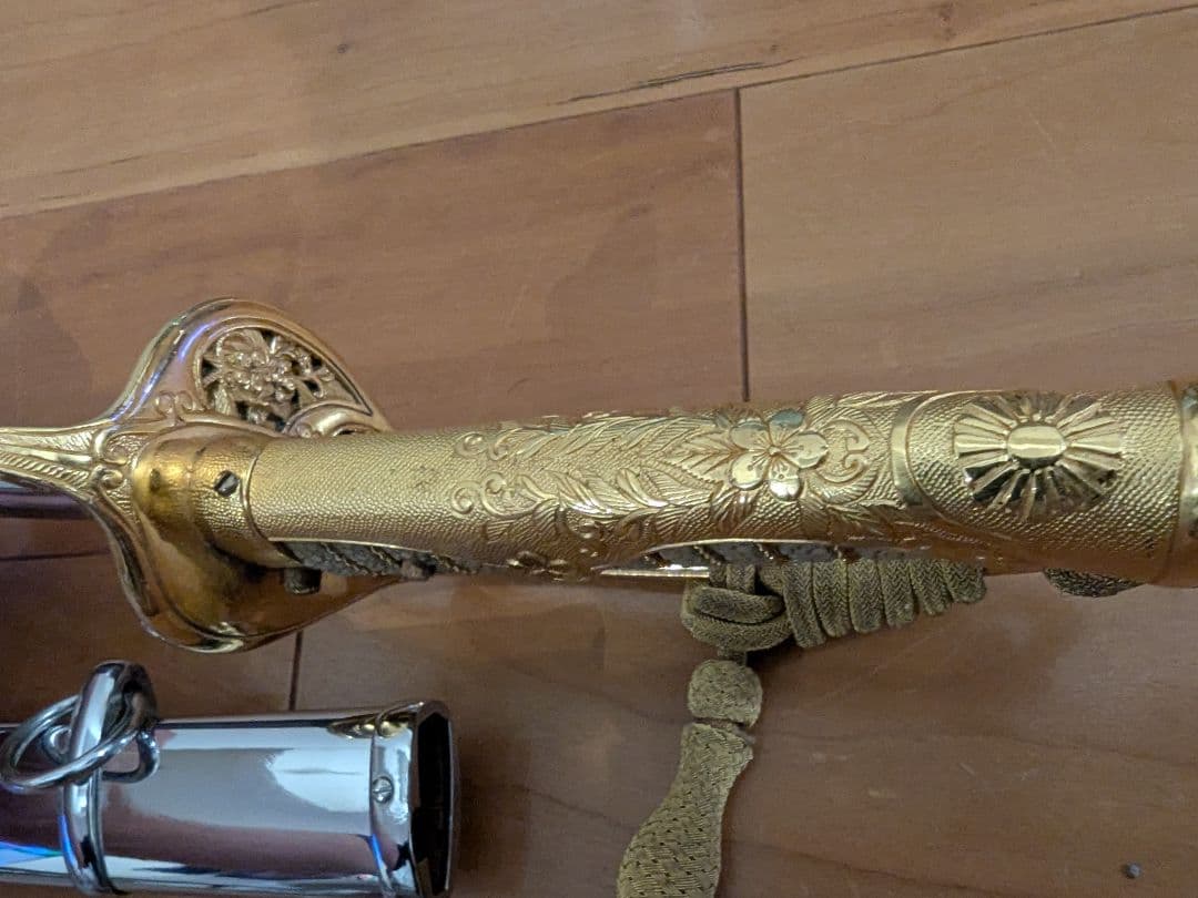 パ*ダ様 旧日本軍　模造刀　 軍刀　サーベル　 指揮刀