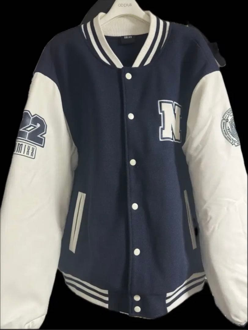 nmixx スタジャン NMIXX スタジャン Lサイズ NMIXX スタジャン Lサイズ NMIXX VARSITY