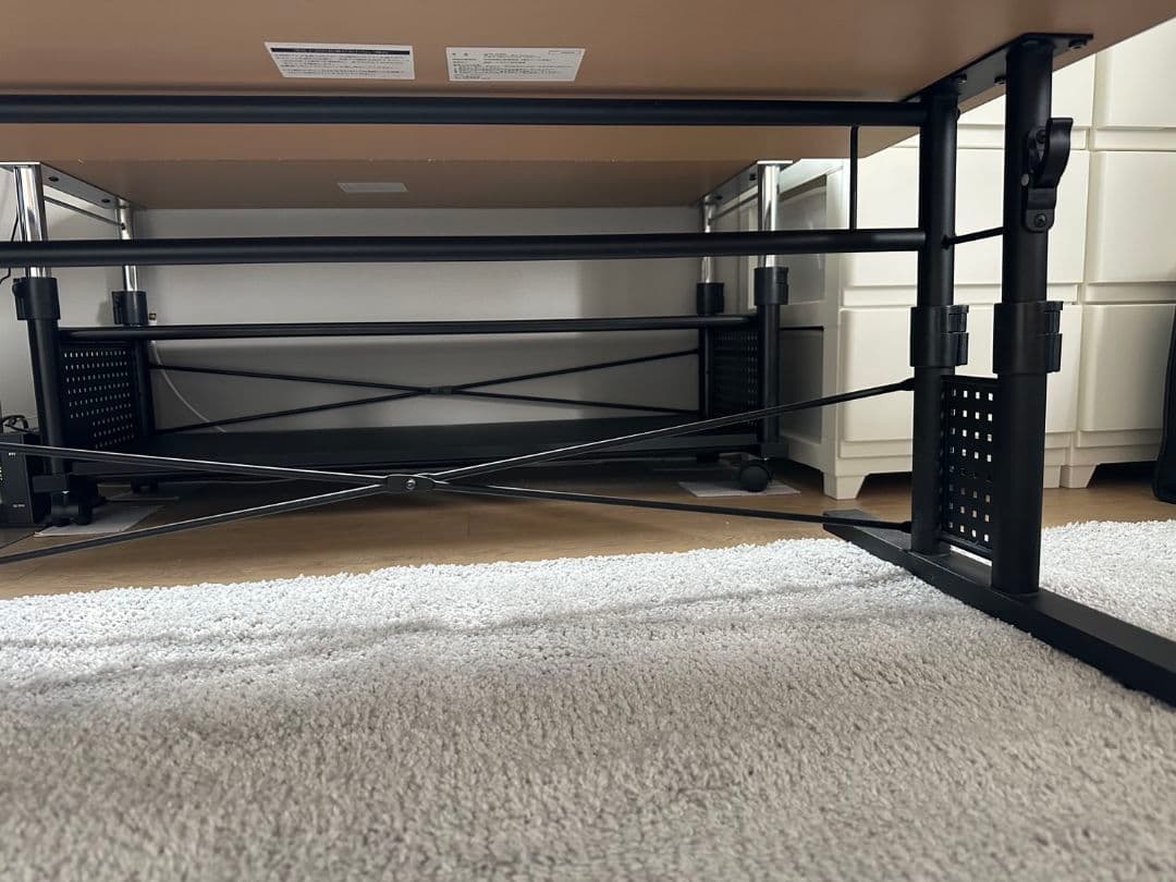 バウヒュッテ デスク