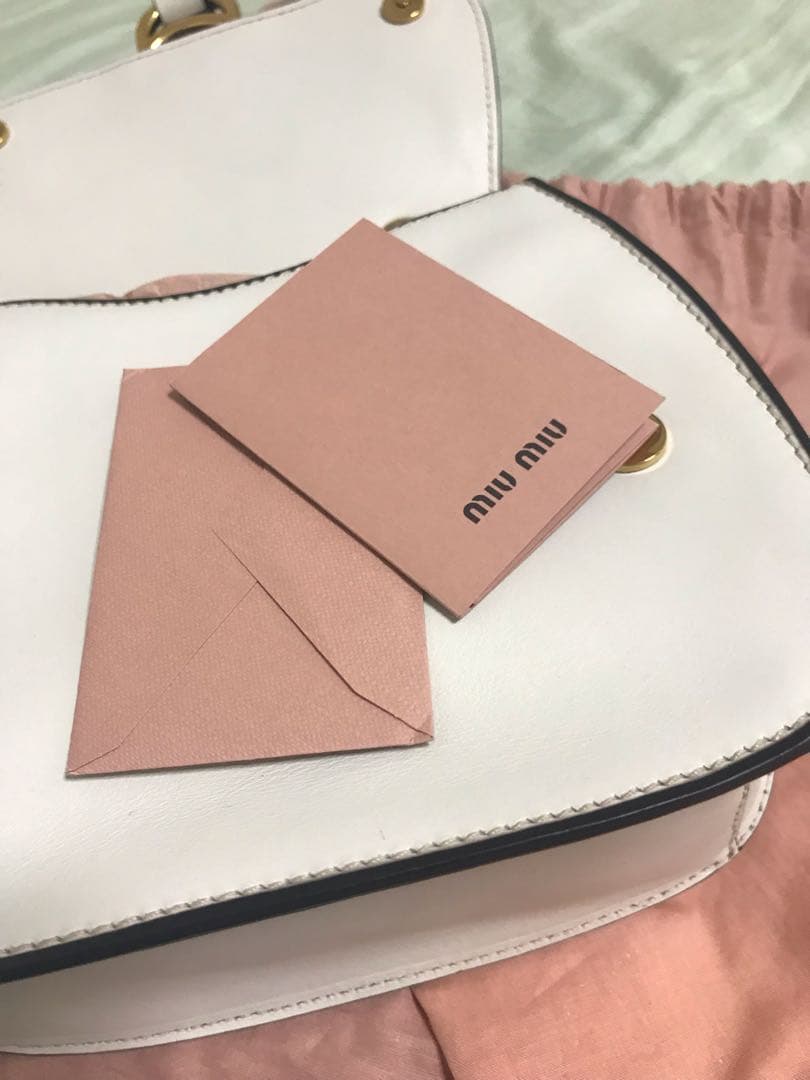 MIU MIU ダリア ショルダーバッグ ***年末値下げ限定***
