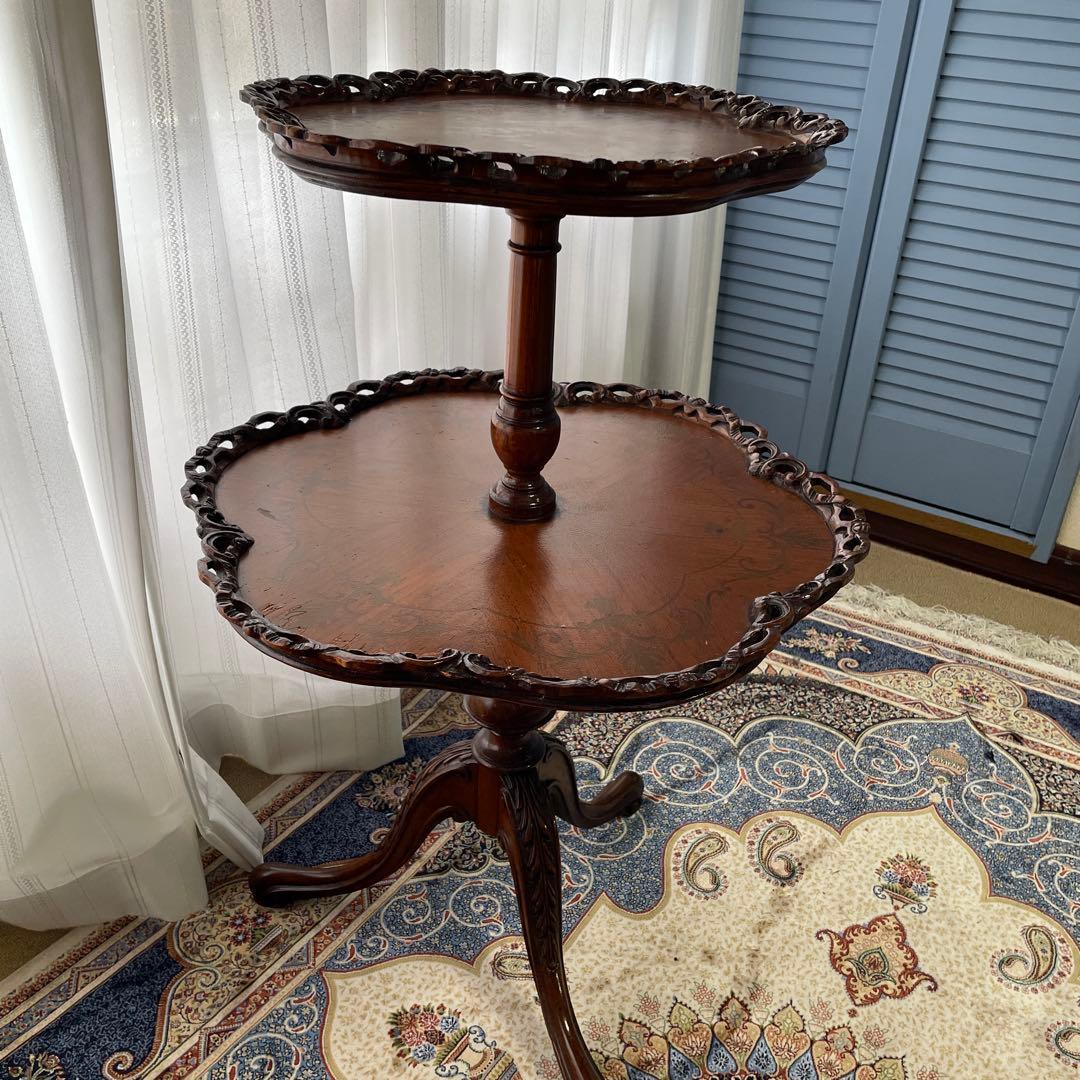 イギリスアンティーク 2段テーブル マホガニー象嵌装飾 透かし彫り