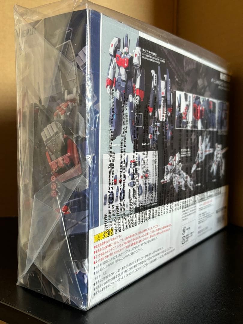 マクロス　HI-L R VF-1J アーマードバルキリー 【初期版】