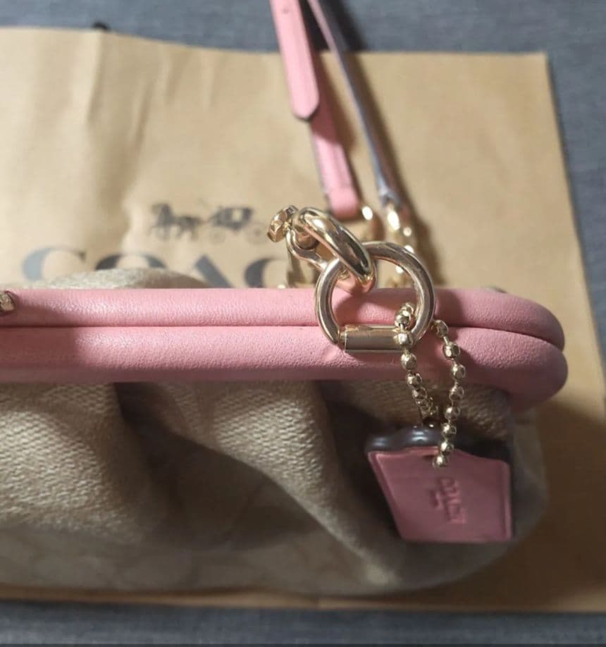 コーチバック　ポシェット　がま口　ポーチ