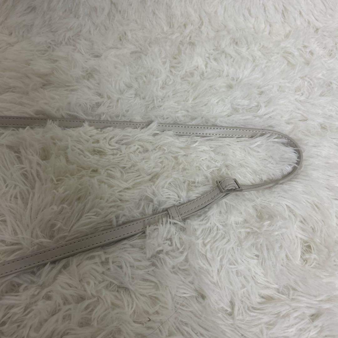 【極美品】VASIC CITY MINI ショルダーバッグ　白 アイボリー