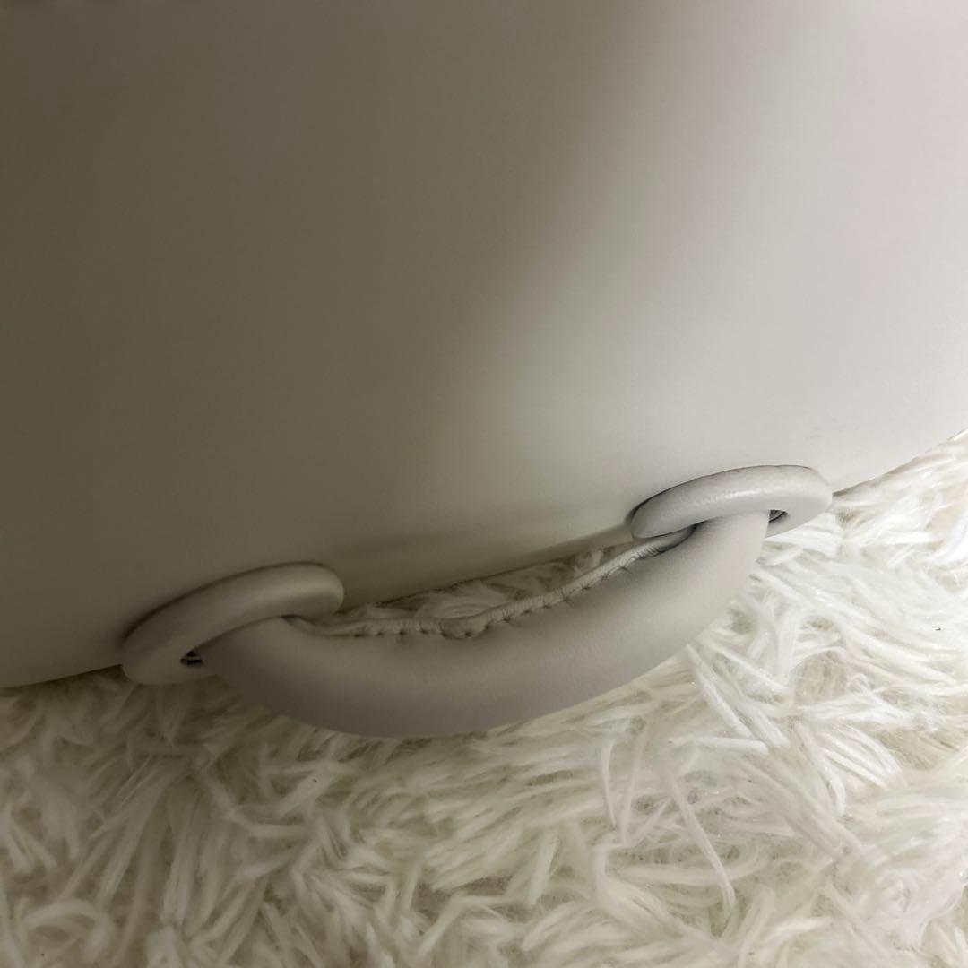 【極美品】VASIC CITY MINI ショルダーバッグ　白 アイボリー