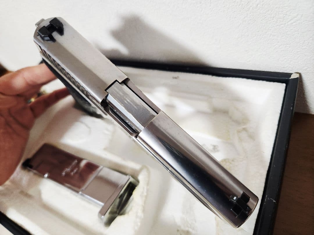 SIG SAUER P226 R クロームステンレス ガスガン