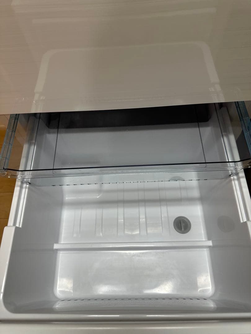 【限定値下げ】ハイアール　Haier 冷蔵庫　右開き　2024年製