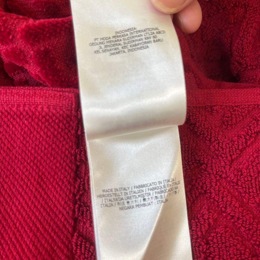 超お買い得FENDI FFロゴビーチタオルブランケットFX002-A6PA-TU - メルカリ