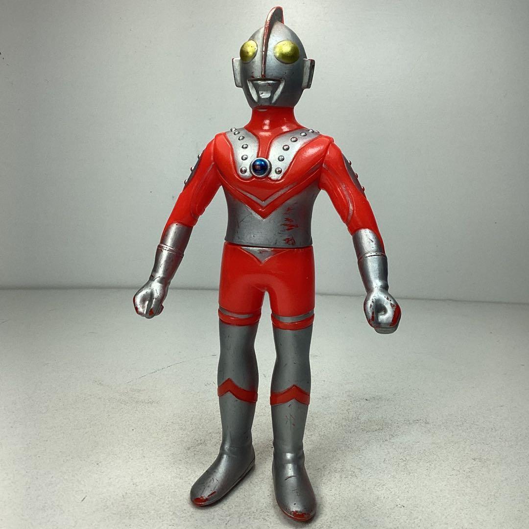 ポピー キングザウルスシリーズ 足型付 硬質ソフビ ウルトラマン
