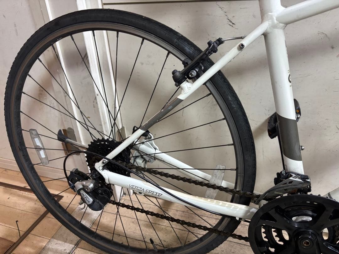 FELT VERZA speedクロスバイク ホワイト