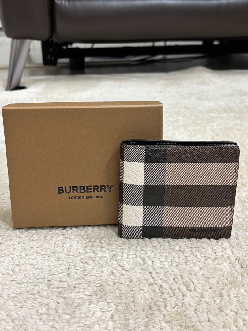 Burberry チェック柄 二つ折り財布