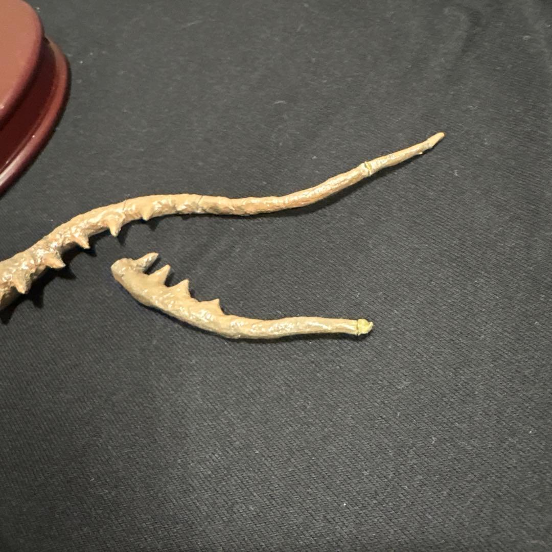 【希少品】古代怪獣　ツインテール　地球防衛軍秘密基地本部　塗装済完成品