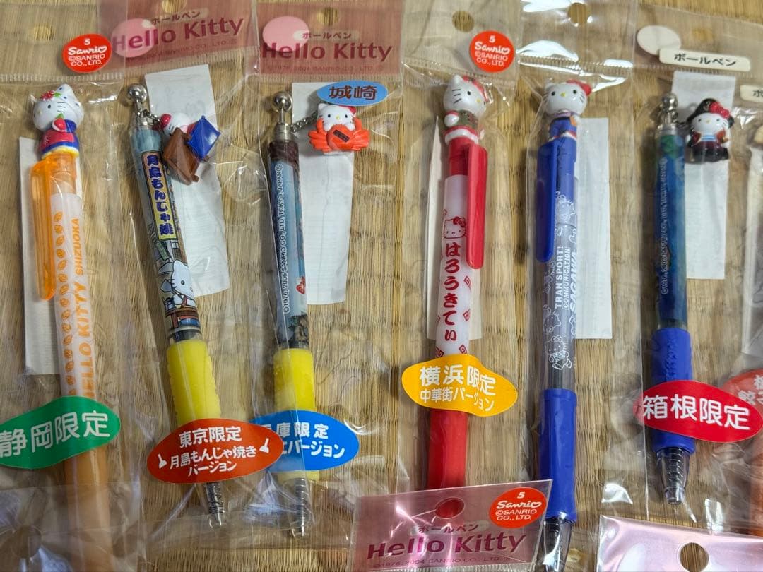 激レア！ハローキティ ボールペン 18本セット まとめ売り ご当地 限定品