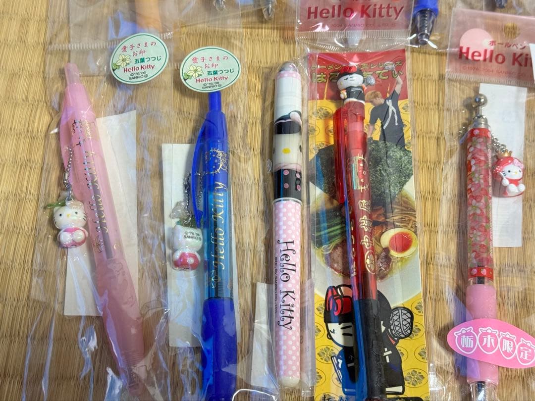 激レア！ハローキティ ボールペン 18本セット まとめ売り ご当地 限定品