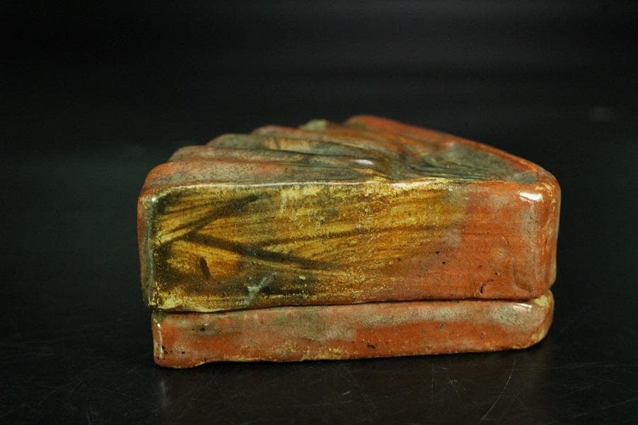 茶道具 赤楽 扇面 香合 在印(K-YC376)