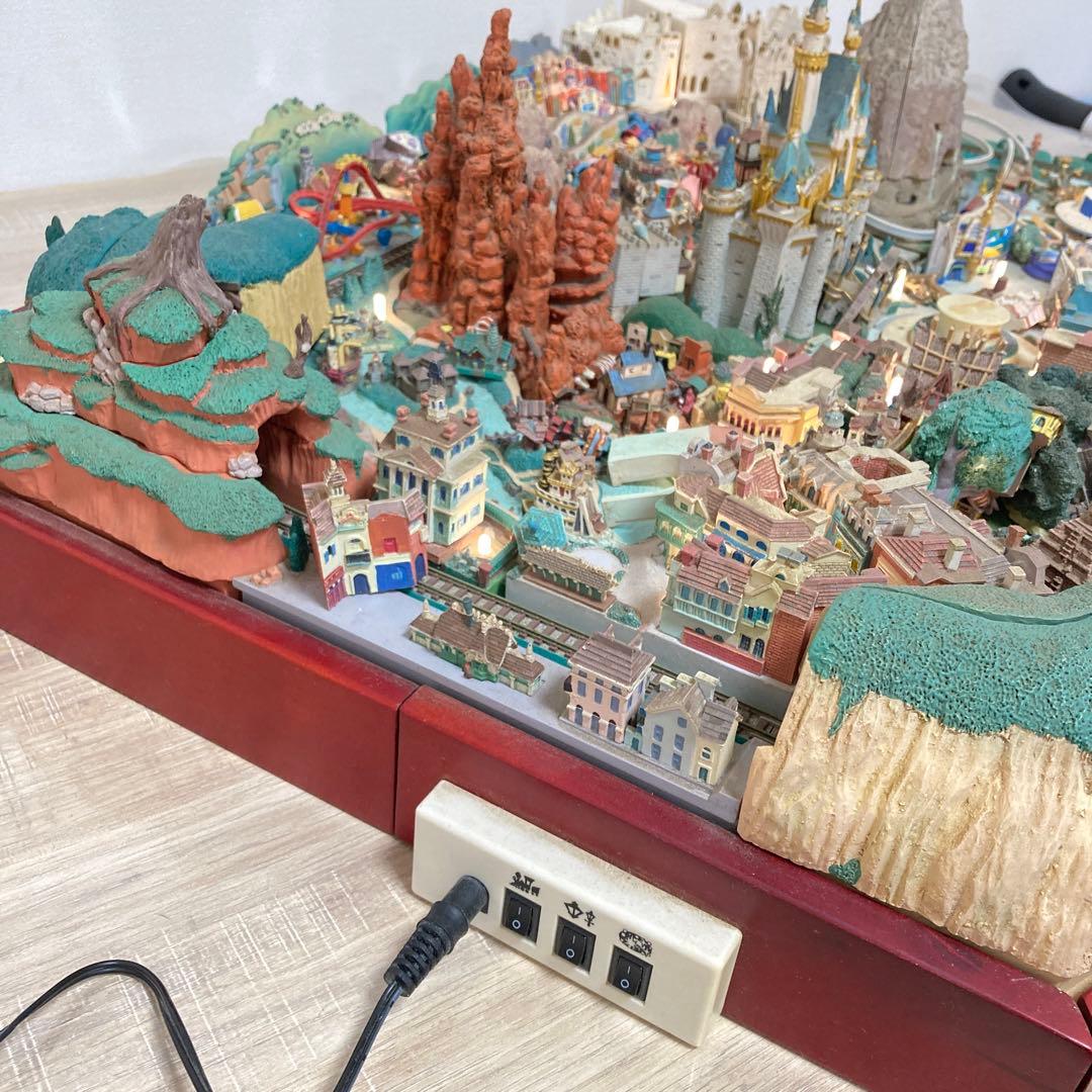 カリフォルニアディズニーランドジオラマ