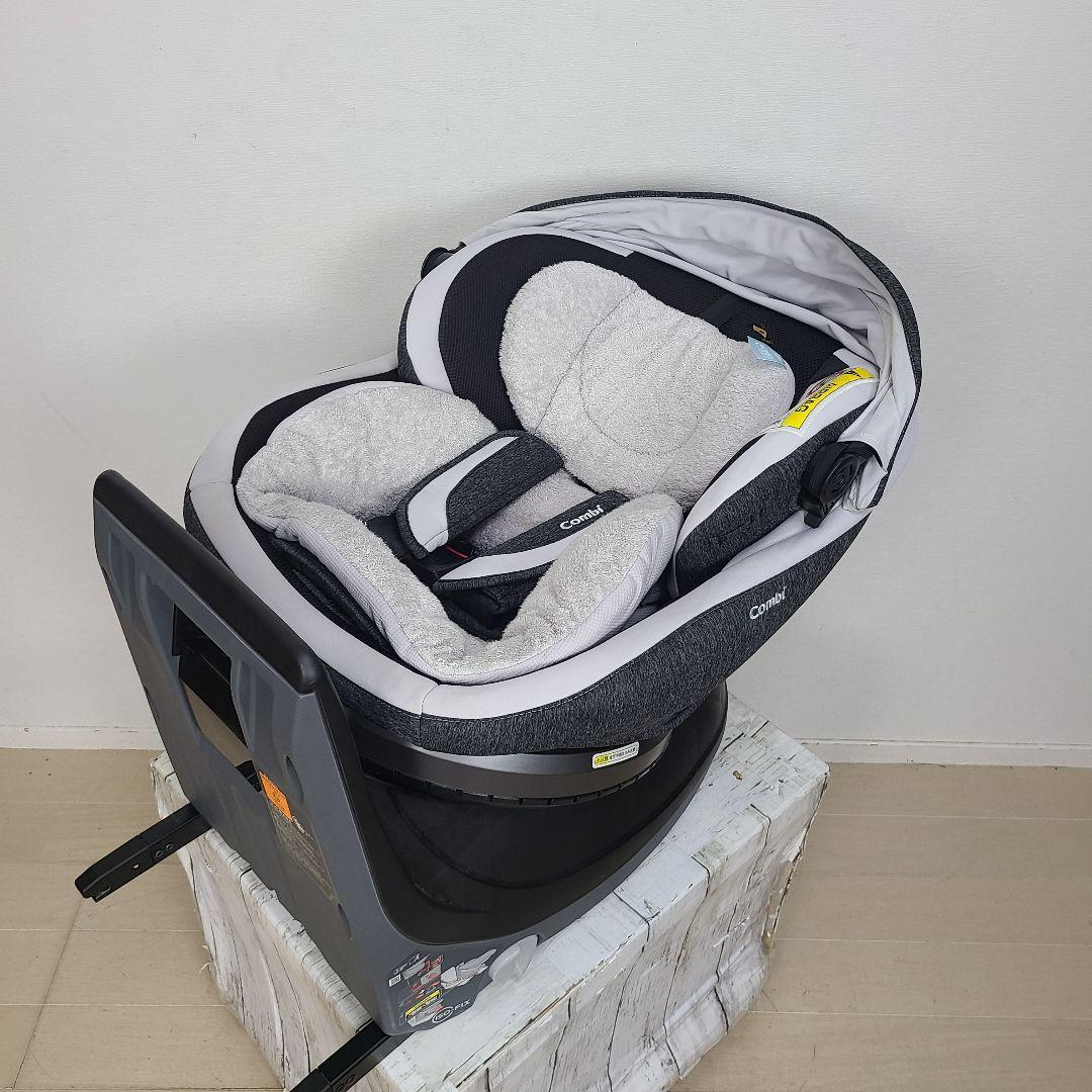 j*4様 美品　チャイルドシート　新生児から4才　ジュニアシート　コンビ