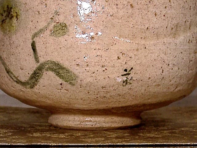 後楽園焼　田中坡石 作　梅花絵　堀江義子画　茶碗　共箱　無傷　保証。