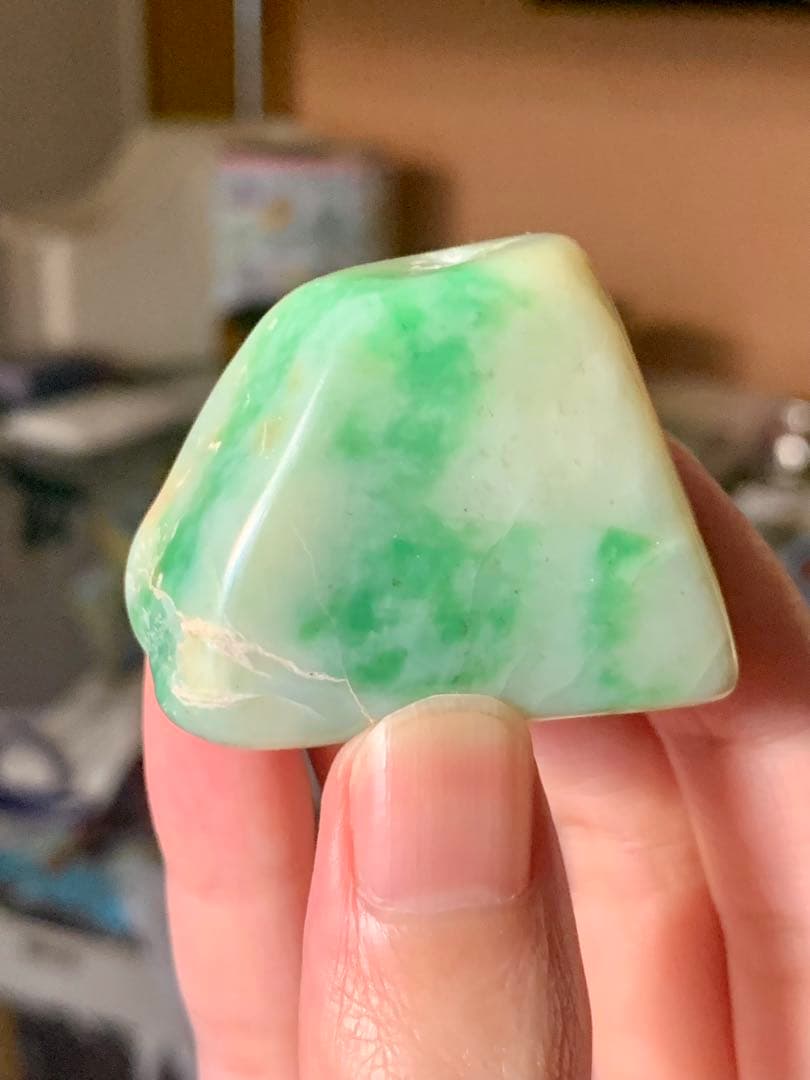 金山谷 極上ろうかん糸魚川翡翠 原石 糸魚川ひすい コン沢 国産鉱物