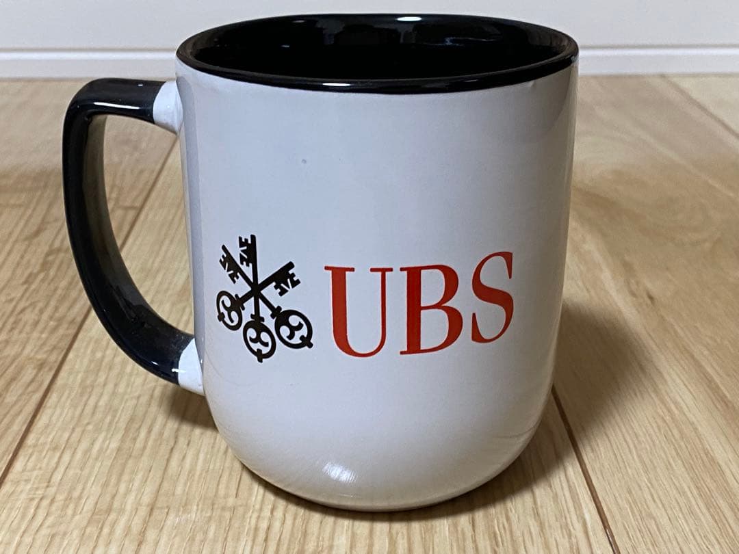 ⭐️ 緊急出品！話題のあの UBS ⭐️ マグ 新品未使用！⭐️ついに残り１個！