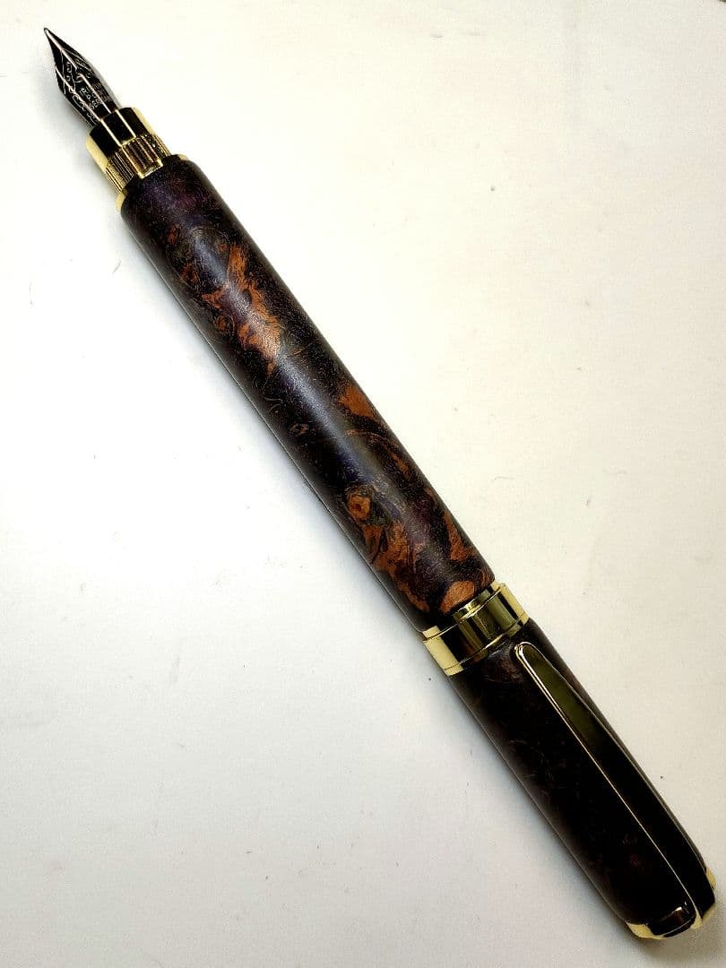 【メープルバールスタビライズドウッド】グラデュエイト万年筆