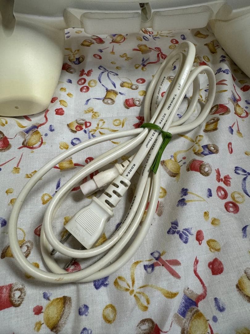 Hello Kitty ハローキティ 液晶テレビ 13.3V